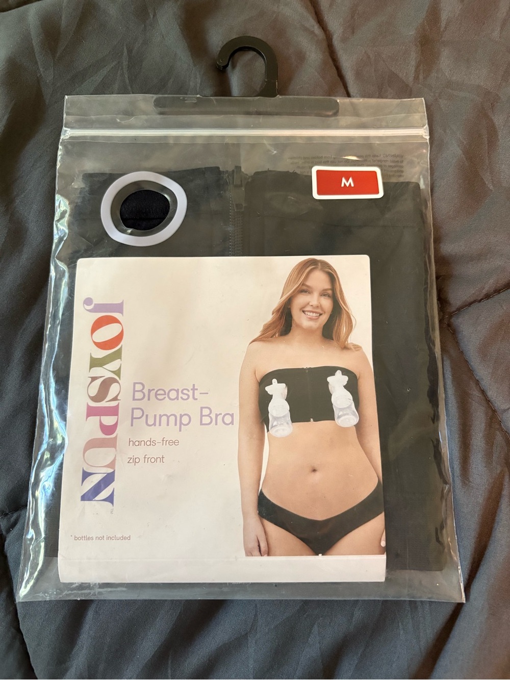 Joyspun Breast-Pump Hands-Free Zip-Front Bra — Black (M)